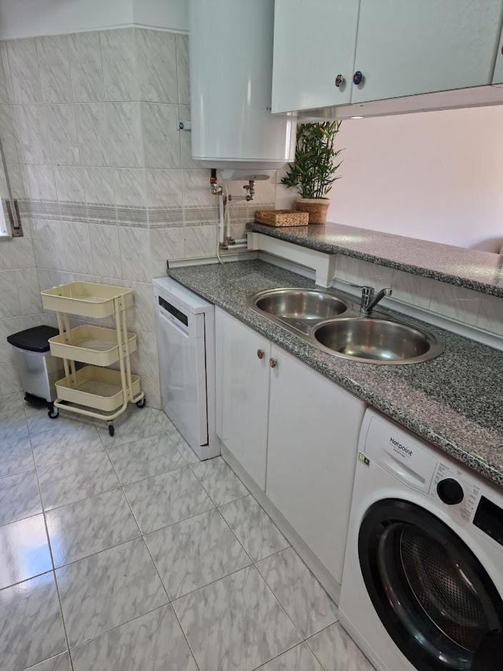 Apartamento T2 Palmeira Gale-Praia Da Gale جويا المظهر الخارجي الصورة